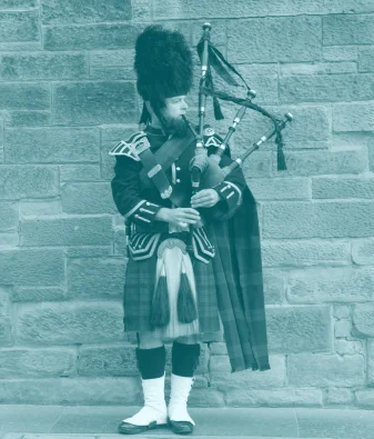 2 Flags Visa Services - UK Immigration Specialists - British Citizenship - Bagpipes